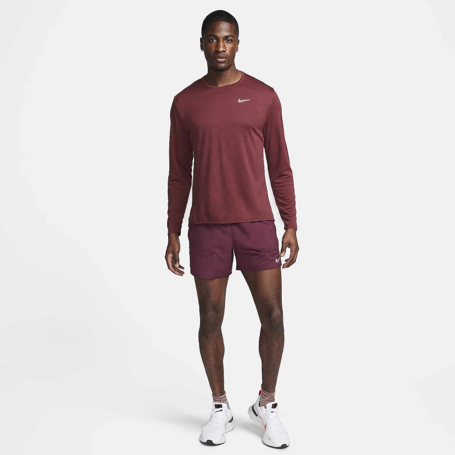 Herren Nike Tops Und T-Shirts | Nike Miler