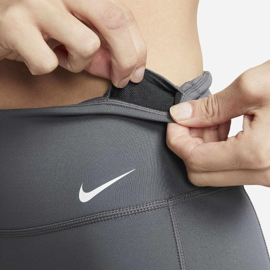 Damen Nike Gamaschen | Nike One Leak-Schutz: Punkt